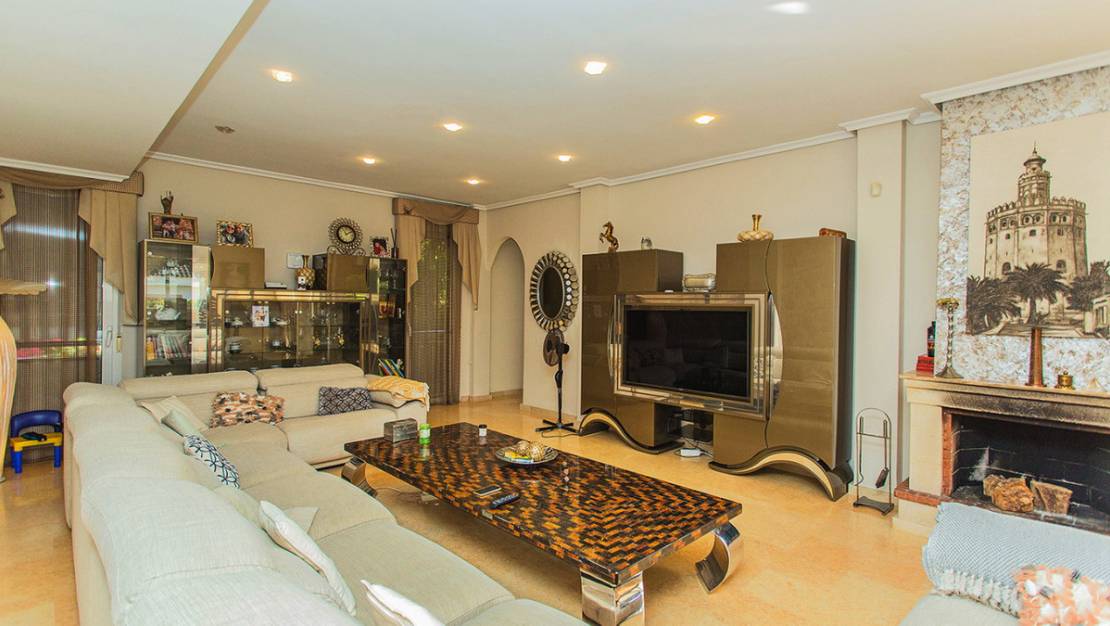 Sale - Villa - Torrevieja - Torre la mata