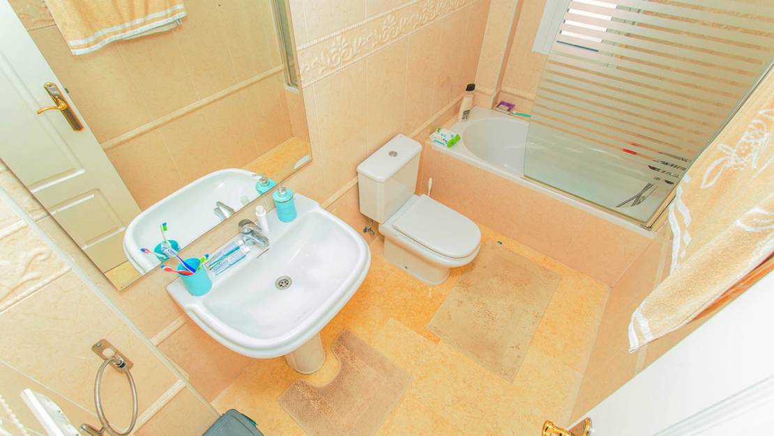 Sale - Villa - Torrevieja - Torre la mata