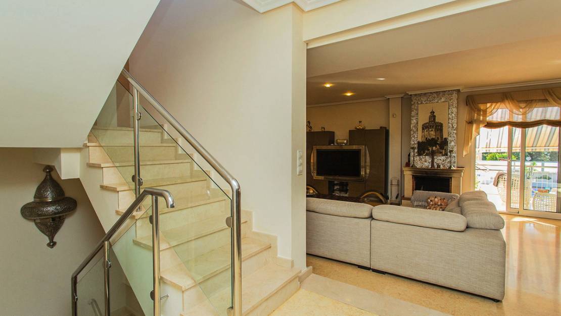 Sale - Villa - Torrevieja - Torre la mata