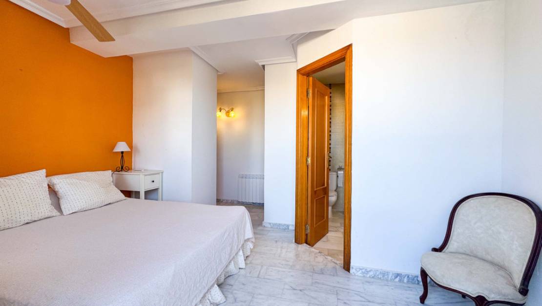 Sale - Villa - Torrevieja - Torre la mata
