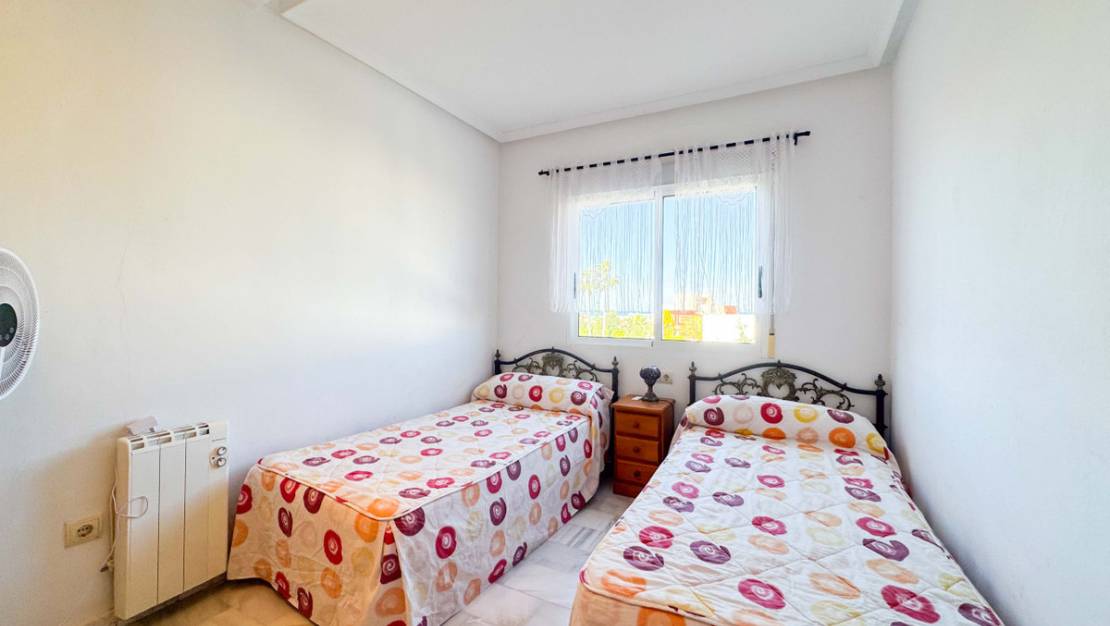 Sale - Villa - Torrevieja - Torre la mata