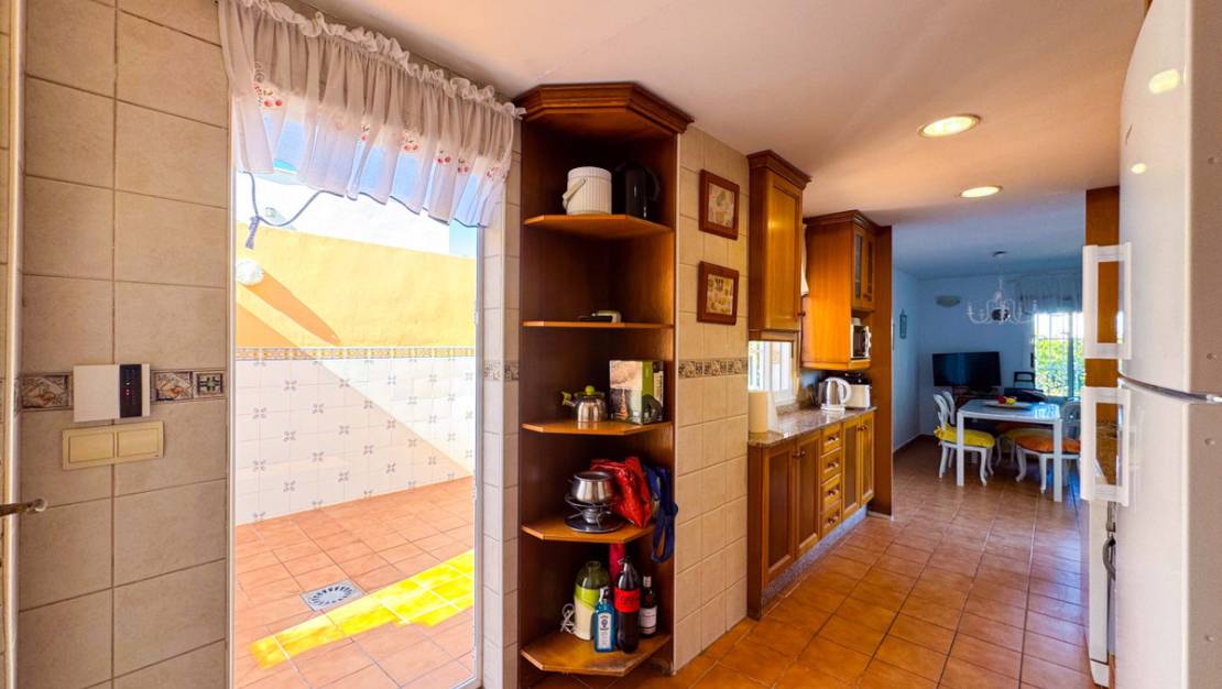 Sale - Villa - Torrevieja - Torre la mata