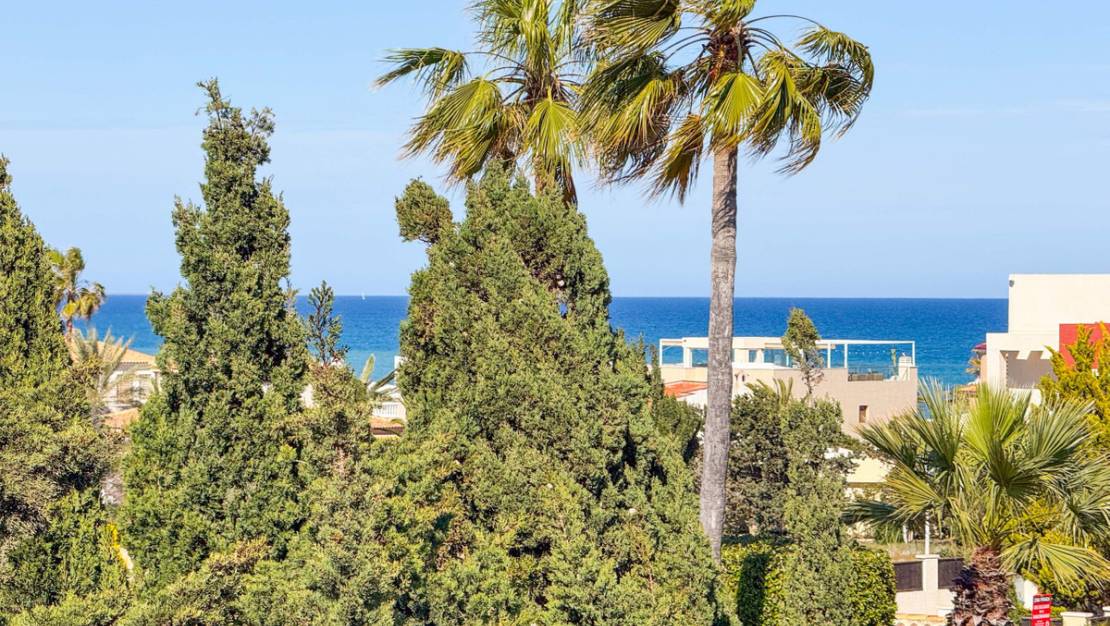 Sale - Villa - Torrevieja - Torre la mata