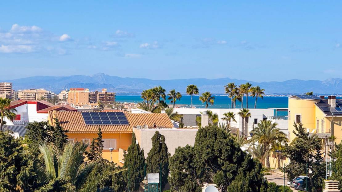 Sale - Villa - Torrevieja - Torre la mata
