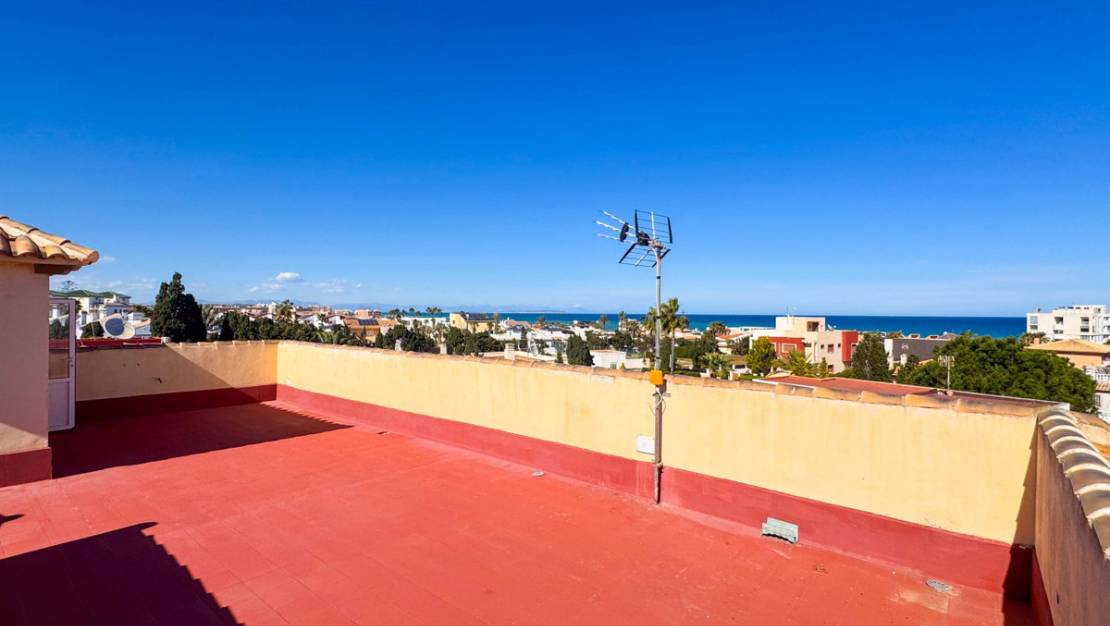 Sale - Villa - Torrevieja - Torre la mata