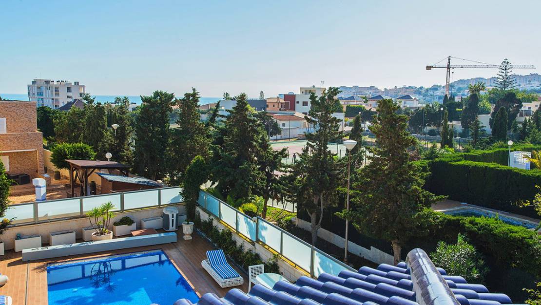 Sale - Villa - Torrevieja - Torre la mata