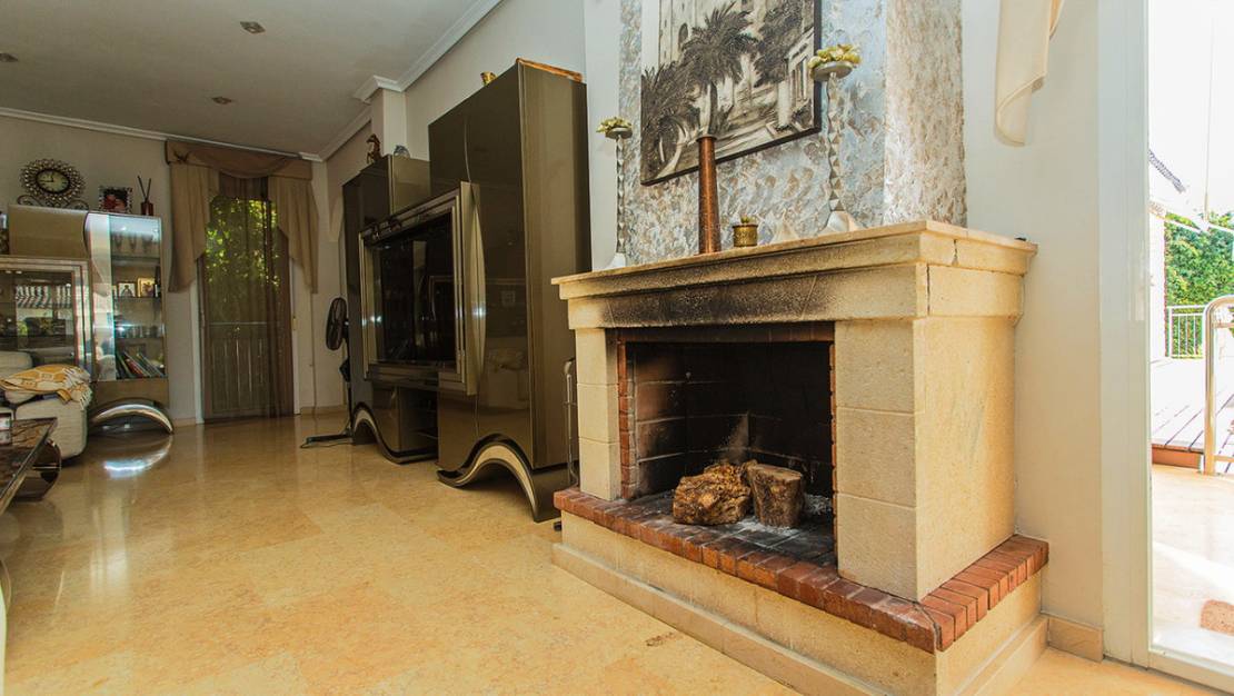 Sale - Villa - Torrevieja - Torre la mata