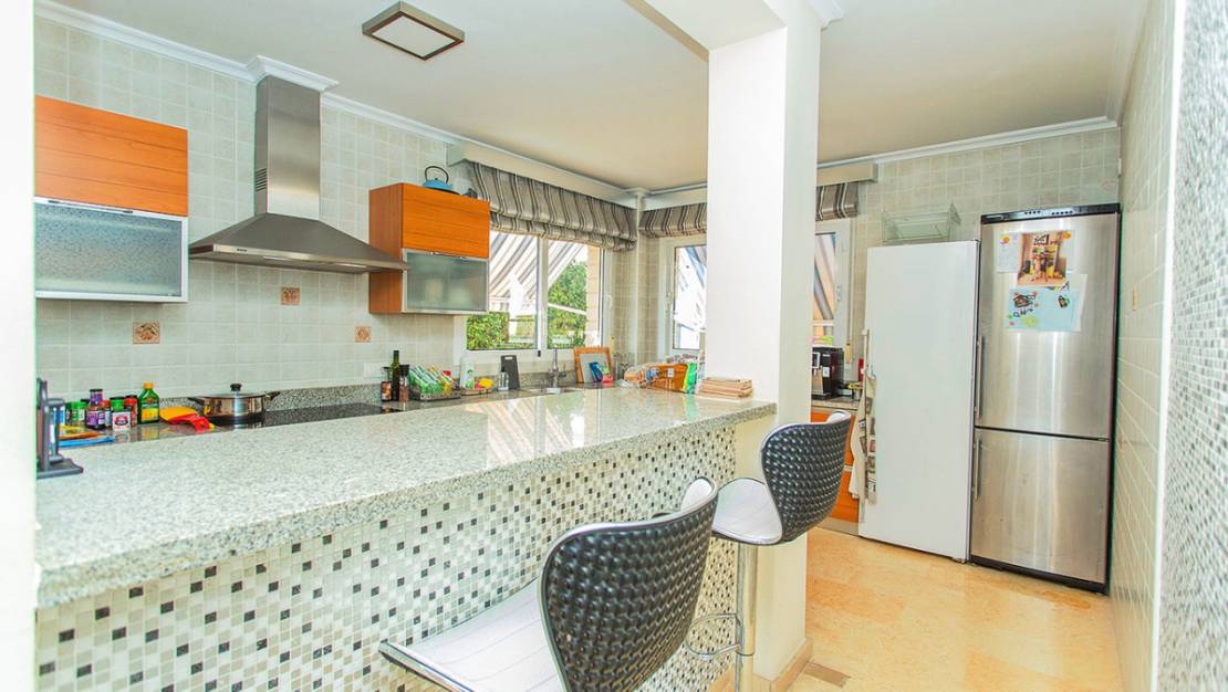 Sale - Villa - Torrevieja - Torre la mata