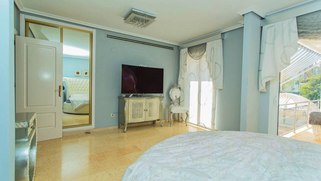 Sale - Villa - Torrevieja - Torre la mata