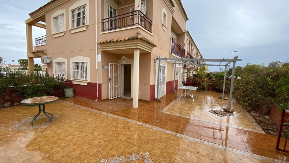 Sale - Villa - Torrevieja - Torreblanca