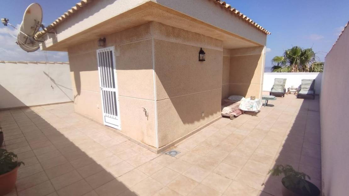 Sale - Villa - Torrevieja - Torreta florida