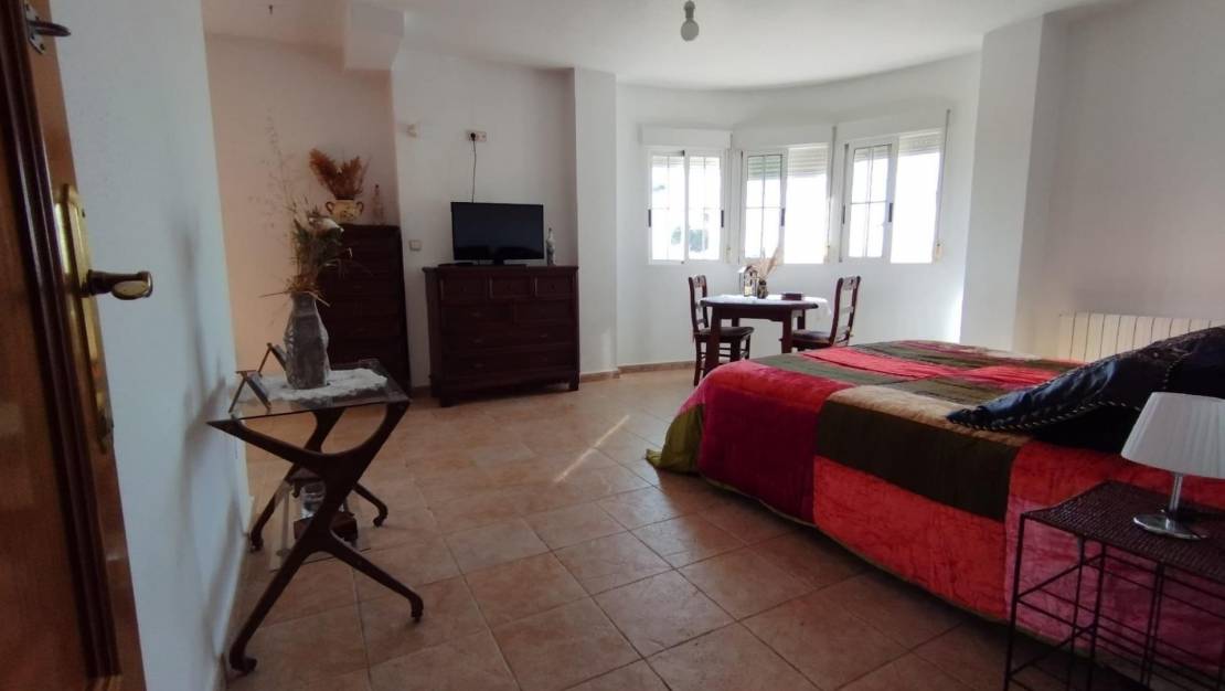 Sale - Villa - Torrevieja - Torreta florida