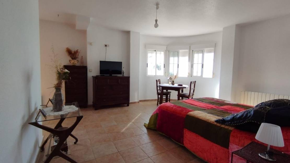 Sale - Villa - Torrevieja - Torreta florida