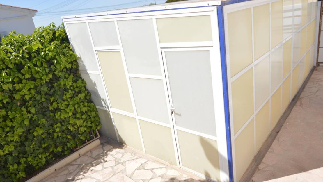 Sale - Villa - Torrevieja - Torrevieja Centro