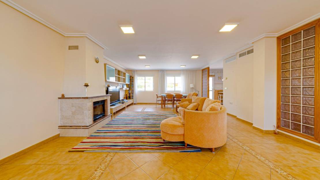 Sale - Villa - Torrevieja - Torrevieja Centro