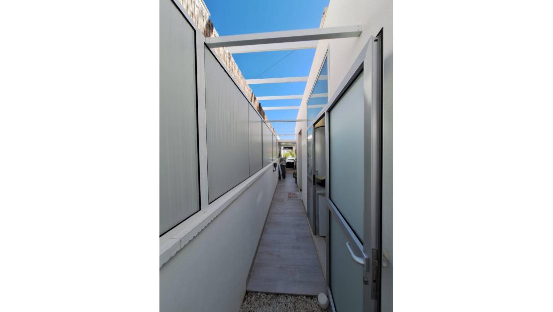 Sale - Villa - Torrevieja - Torrevieja Centro