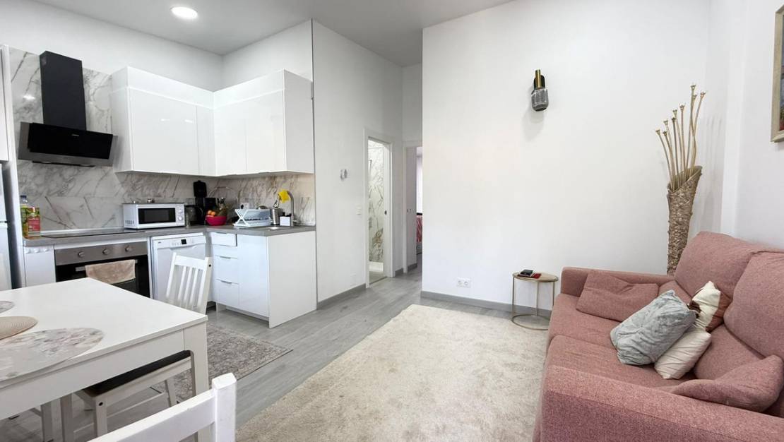 Sale - Villa - Torrevieja - Torrevieja Centro