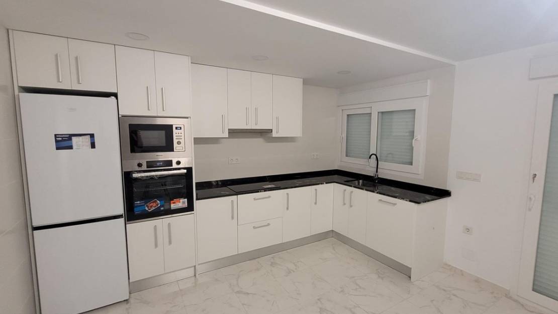 Sale - Villa - Torrevieja - Torrevieja Centro