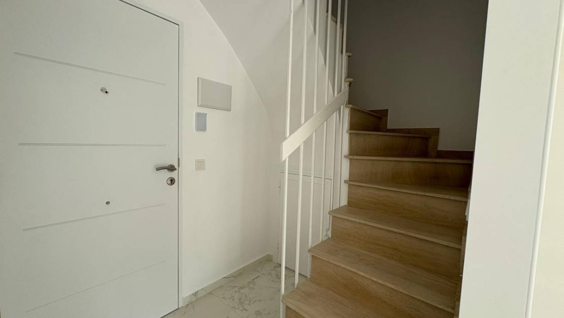 Sale - Villa - Torrevieja - Torrevieja Centro