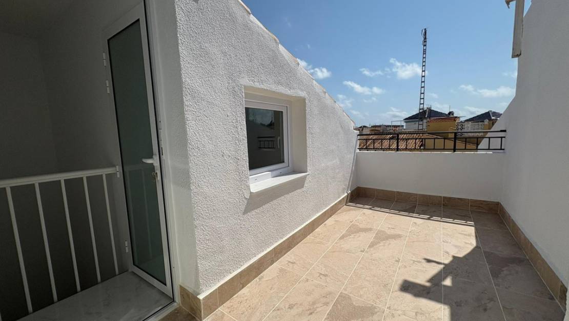 Sale - Villa - Torrevieja - Torrevieja Centro