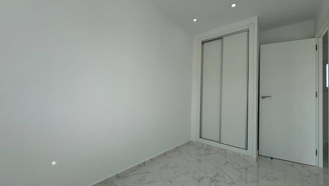 Sale - Villa - Torrevieja - Torrevieja Centro