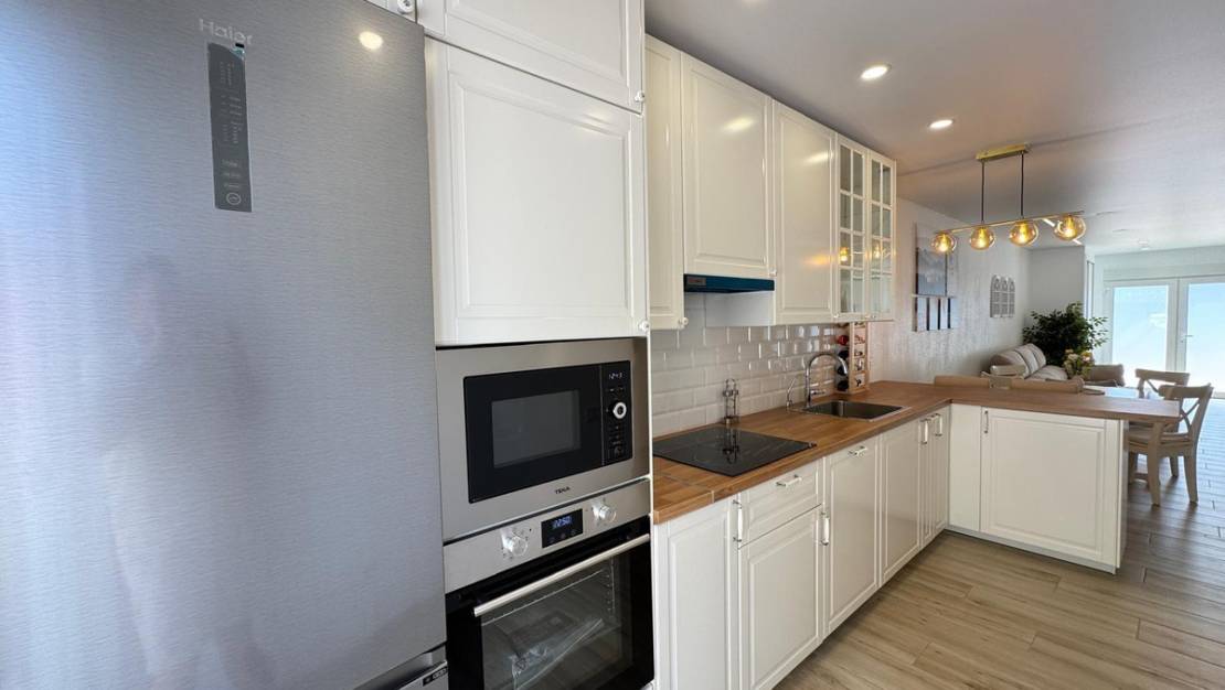 Sale - Villa - Torrevieja - Torrevieja Centro