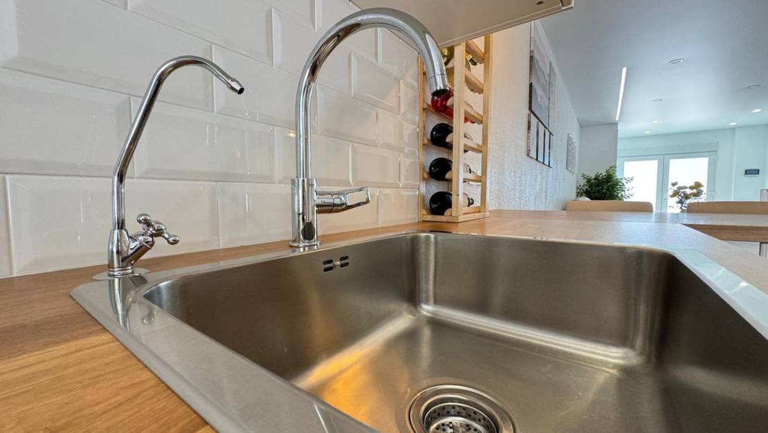 Sale - Villa - Torrevieja - Torrevieja Centro