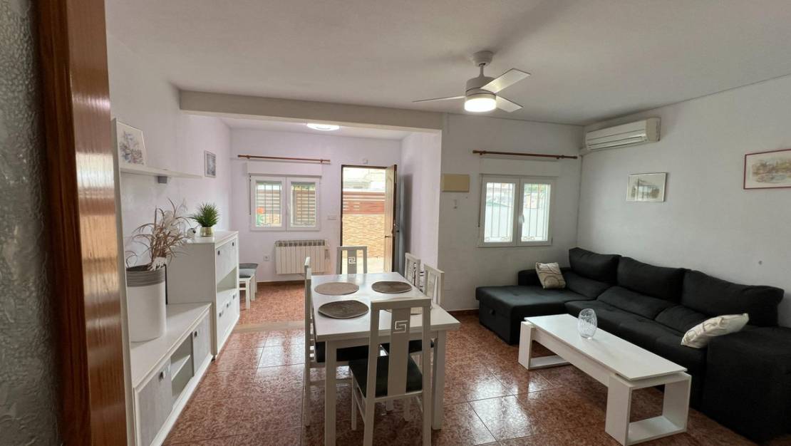 Sale - Villa - Torrevieja - Torrevieja Centro