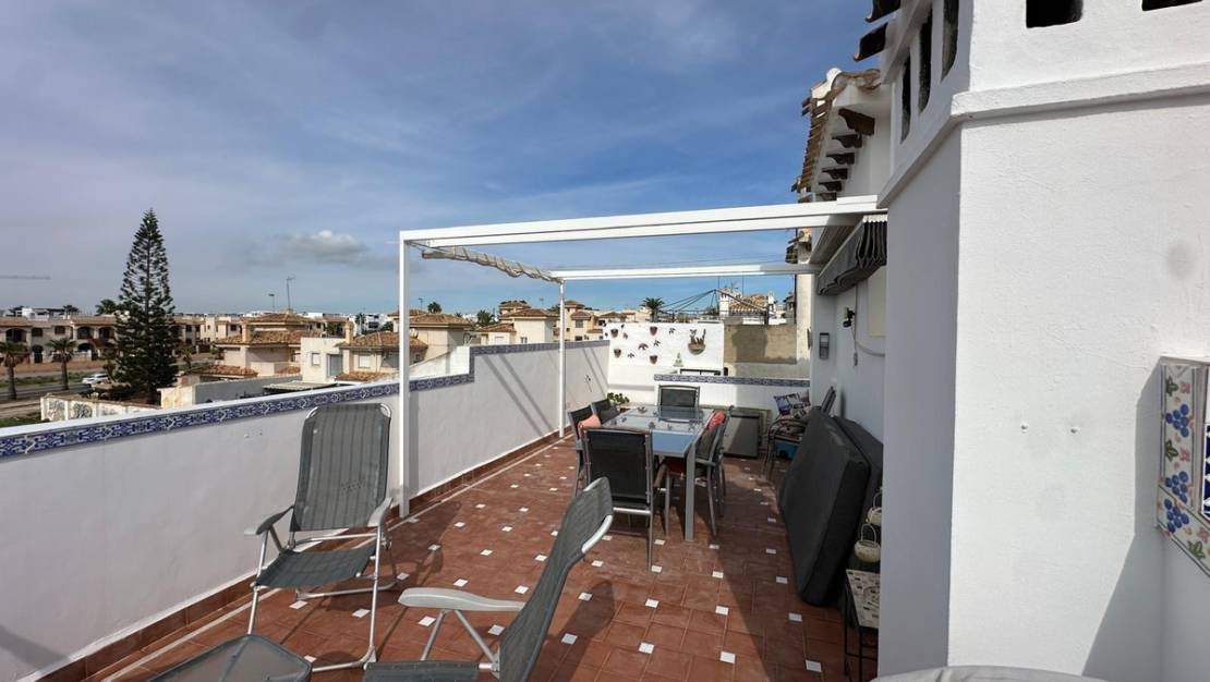 Sale - Villa - Torrevieja - Torrevieja Centro
