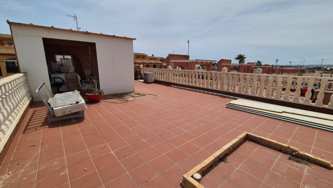 Sale - Villa - Torrevieja - Torrevieja Centro