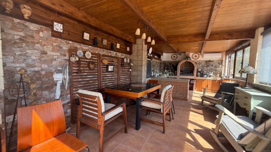 Sale - Villa - Torrevieja - Torrevieja Centro