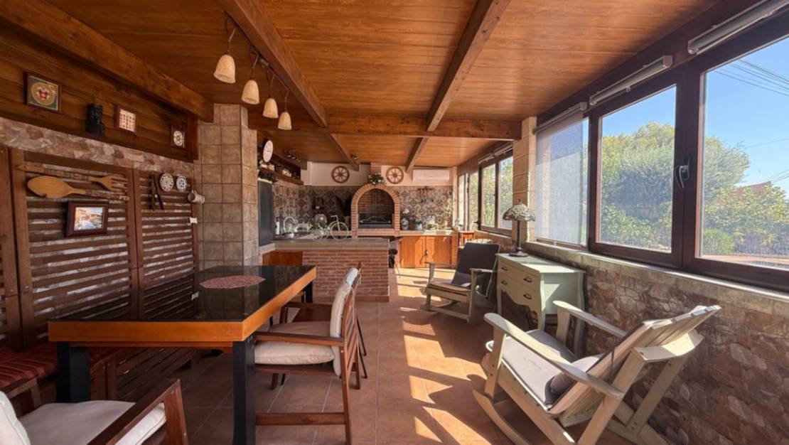 Sale - Villa - Torrevieja - Torrevieja Centro