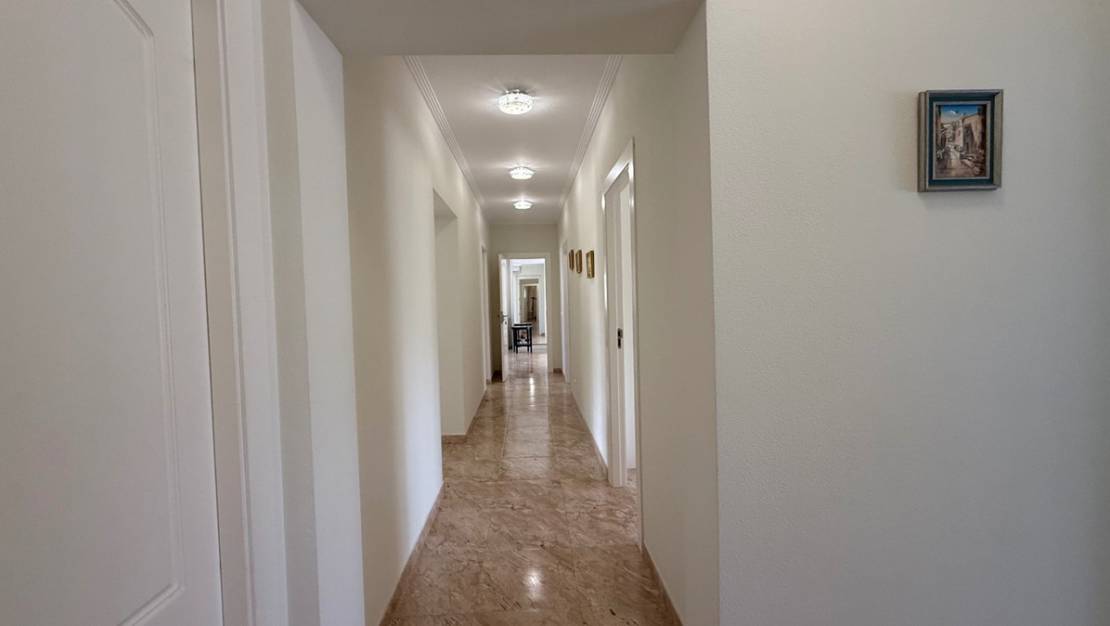 Sale - Villa - Torrevieja - Torrevieja Centro