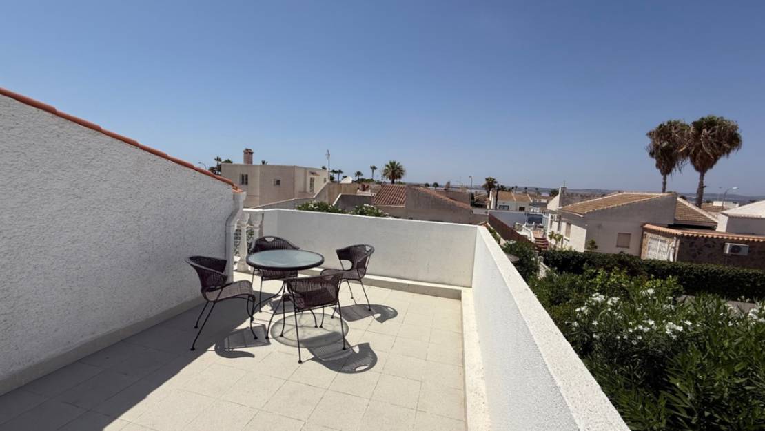 Sale - Villa - Torrevieja - Torrevieja Centro