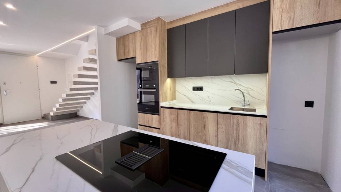 Sale - Villa - Torrevieja - Torrevieja Centro