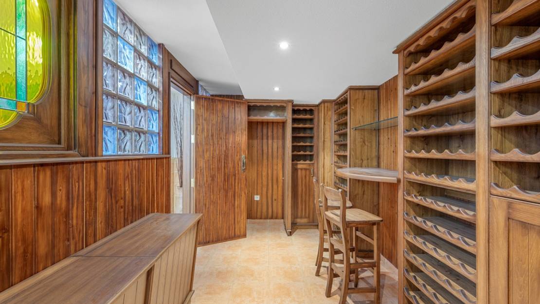 Sale - Villa - Torrevieja - Torrevieja Centro