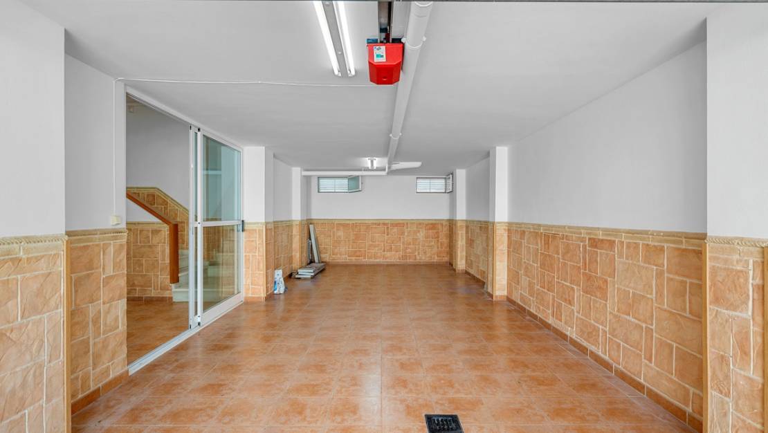 Sale - Villa - Torrevieja - Torrevieja Centro