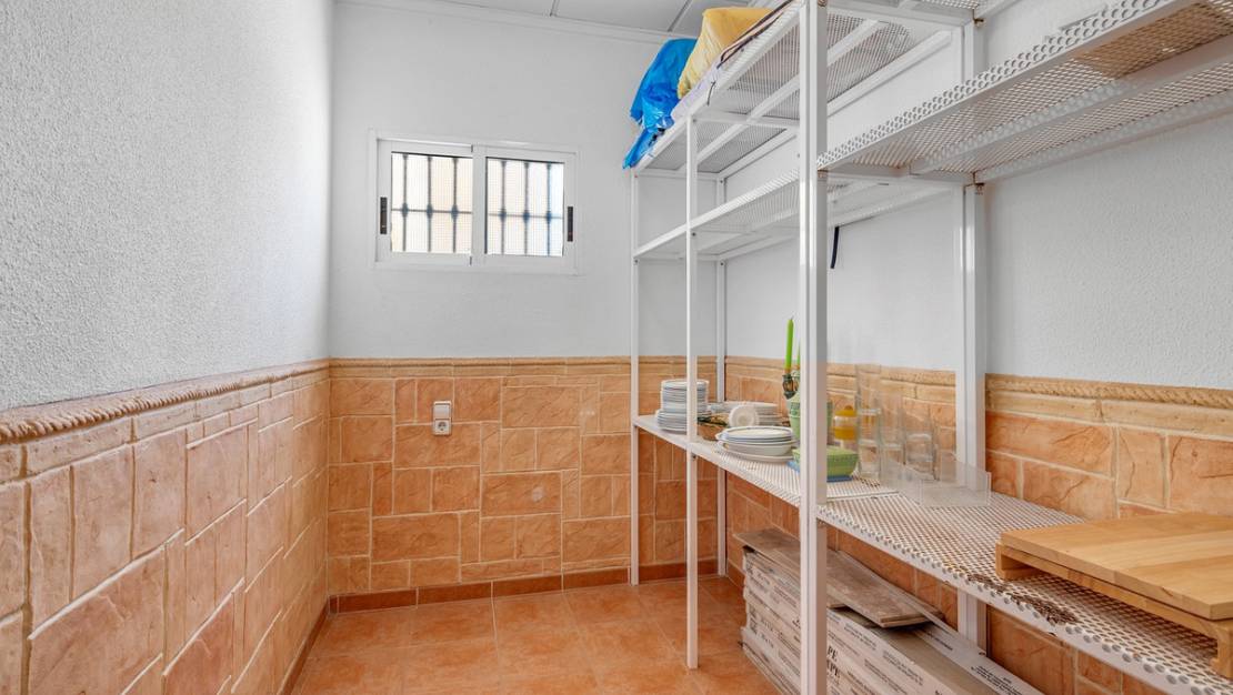 Sale - Villa - Torrevieja - Torrevieja Centro