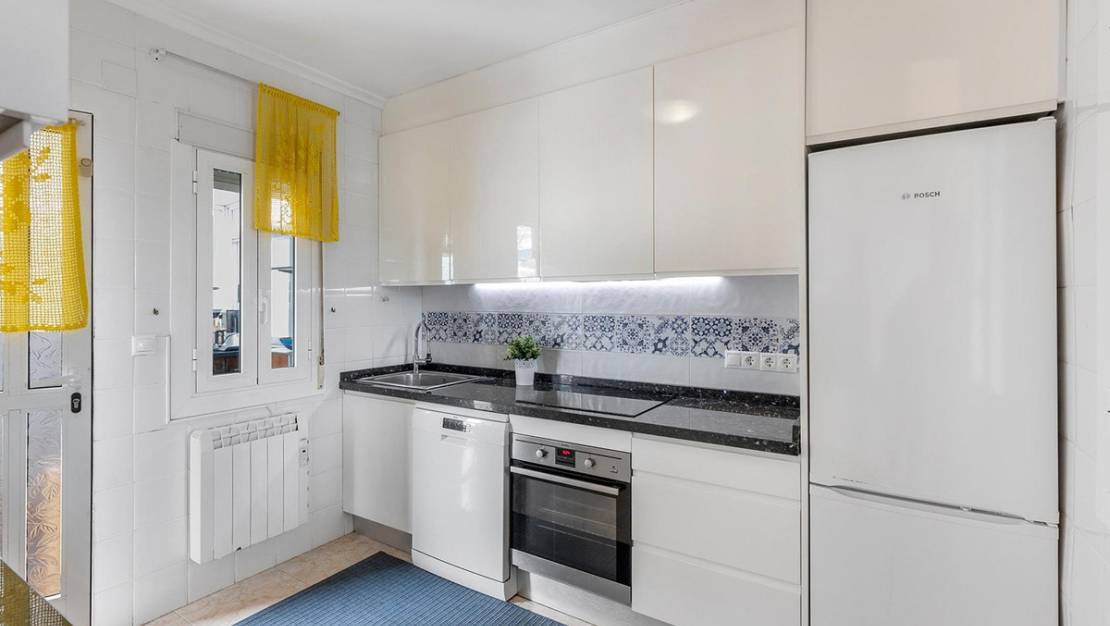 Sale - Villa - Torrevieja - Torrevieja Centro