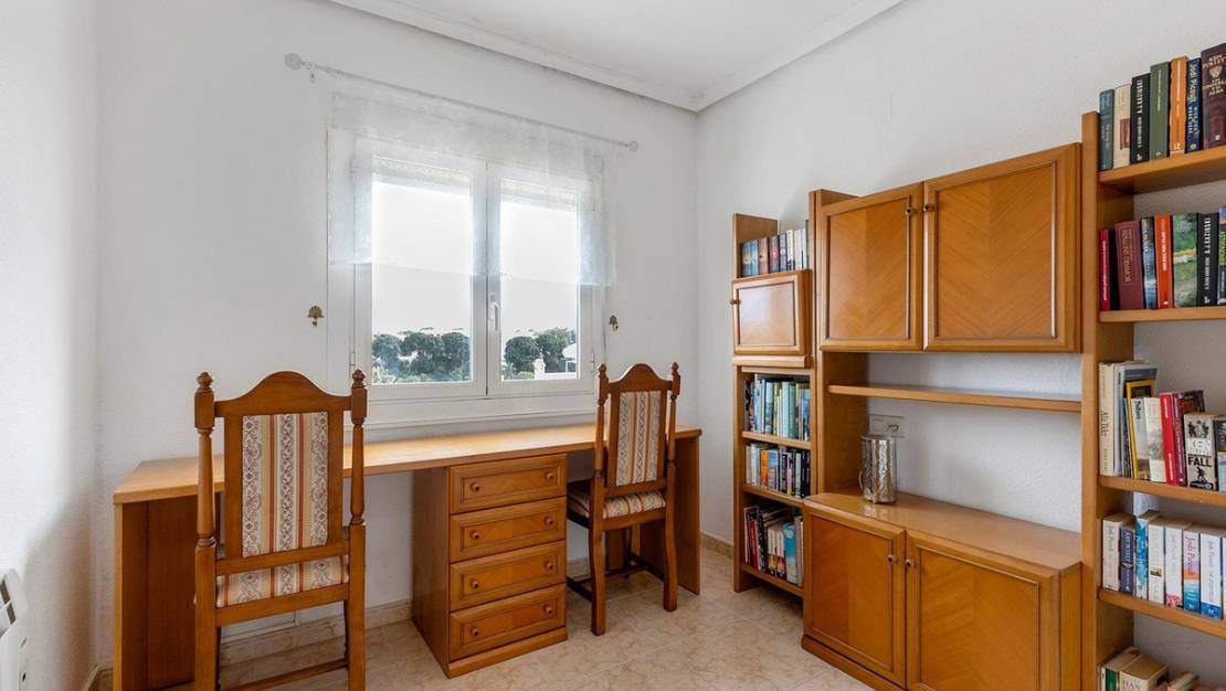 Sale - Villa - Torrevieja - Torrevieja Centro