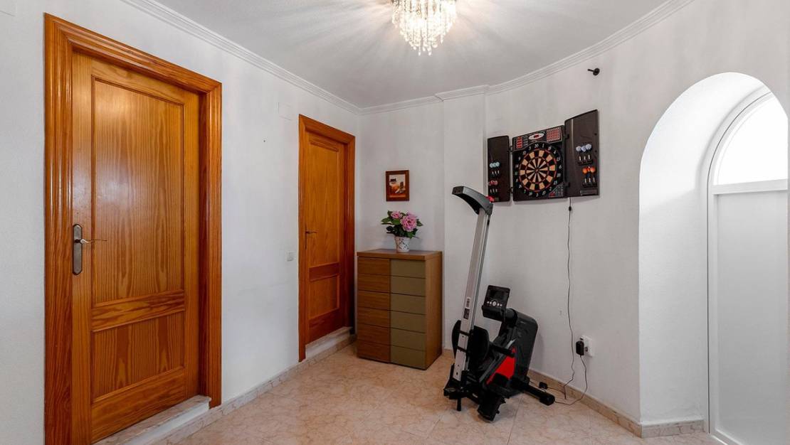 Sale - Villa - Torrevieja - Torrevieja Centro