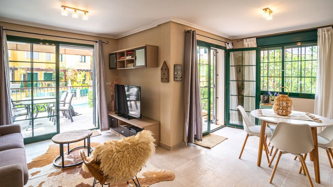 Sale - Villa - Torrevieja - Torrevieja Centro