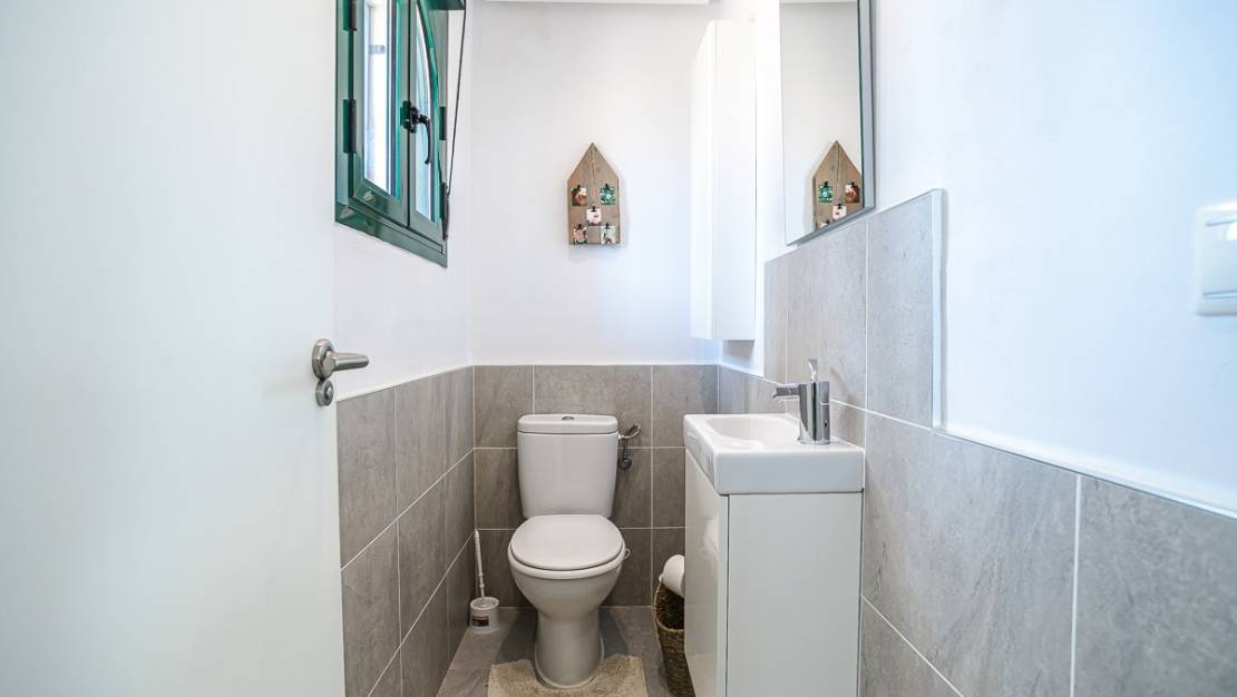 Sale - Villa - Torrevieja - Torrevieja Centro