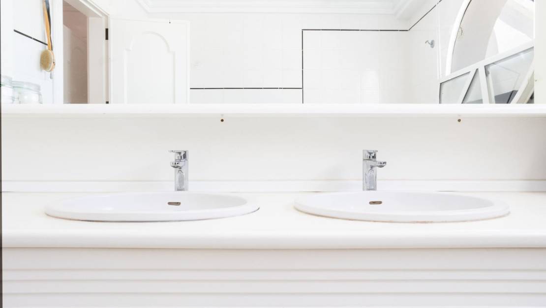 Sale - Villa - Torrevieja - Torrevieja Centro