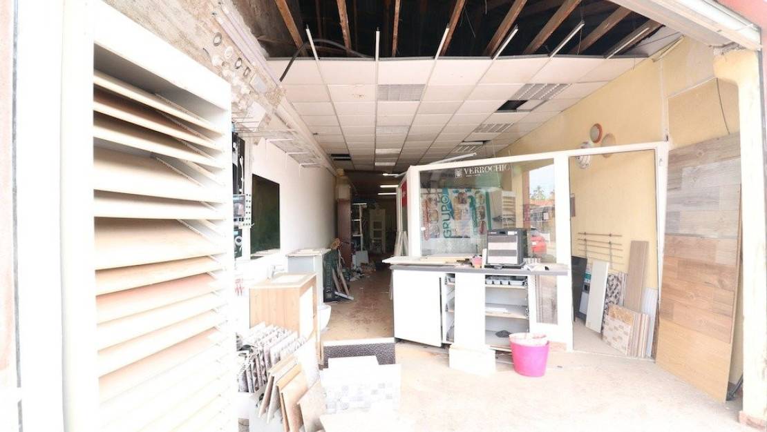 Sale - Villa - Torrevieja - Torrevieja Centro