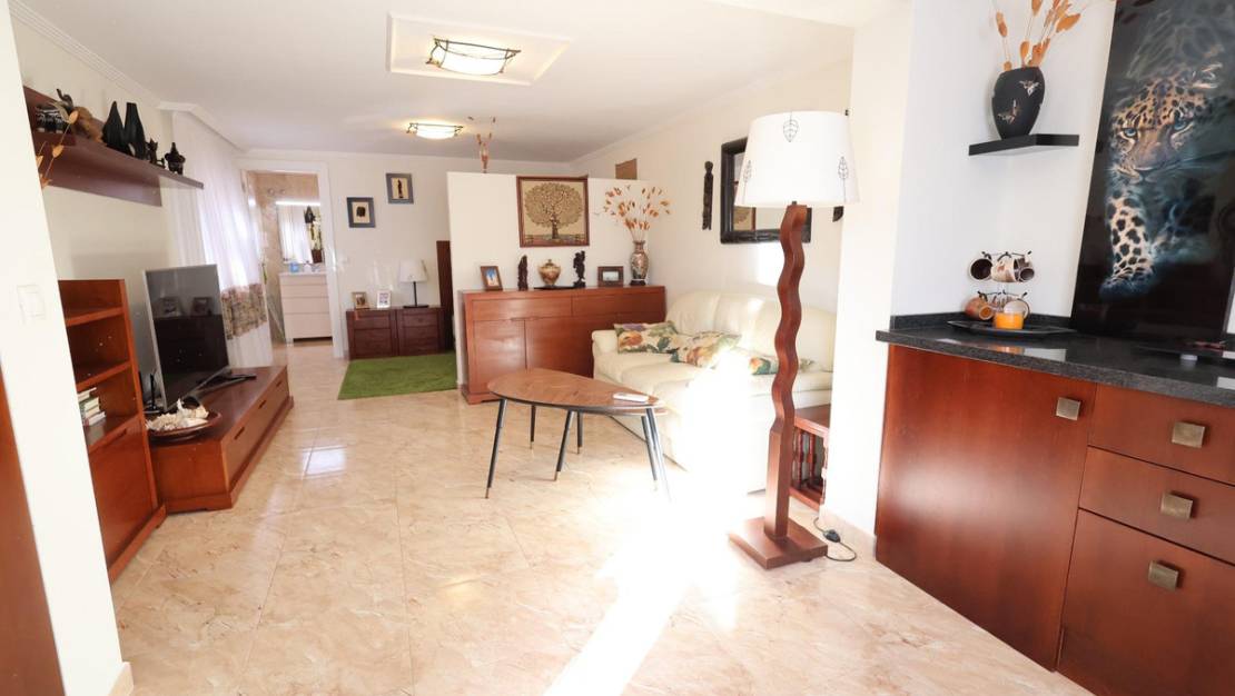 Sale - Villa - Torrevieja - Torrevieja Centro
