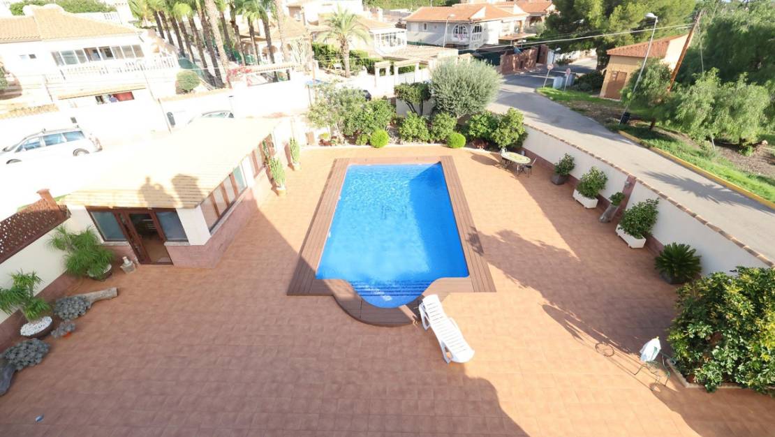 Sale - Villa - Torrevieja - Torrevieja Centro