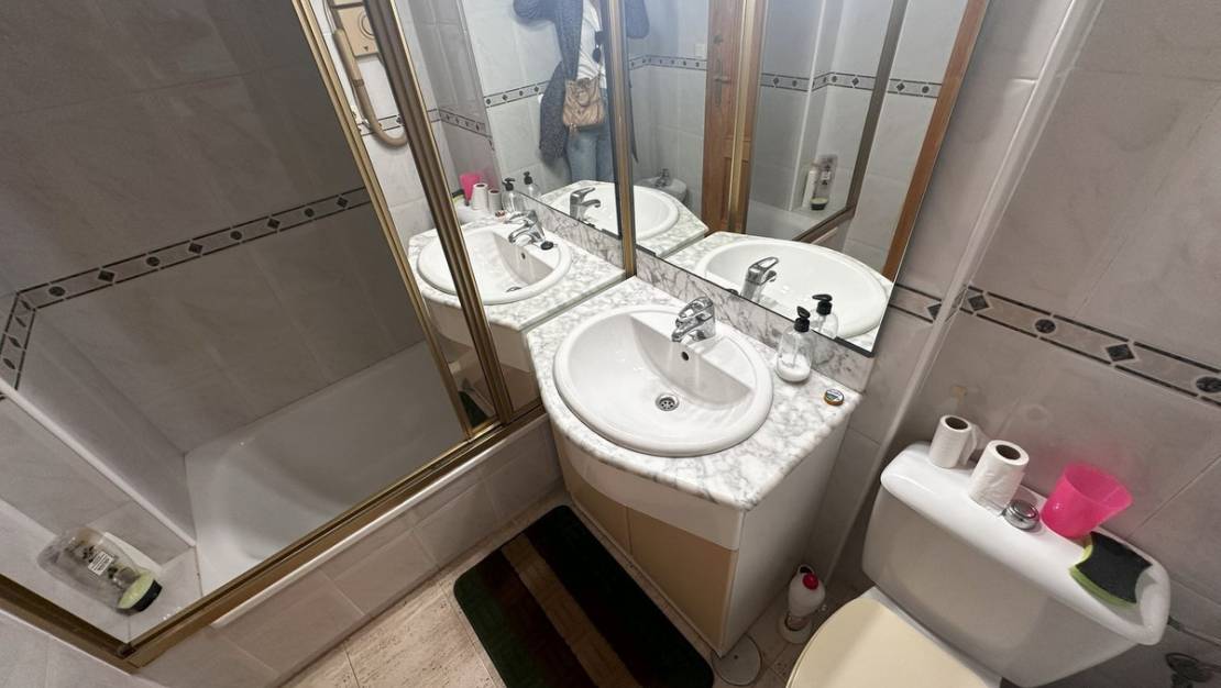 Sale - Villa - Torrevieja - Torrevieja Centro