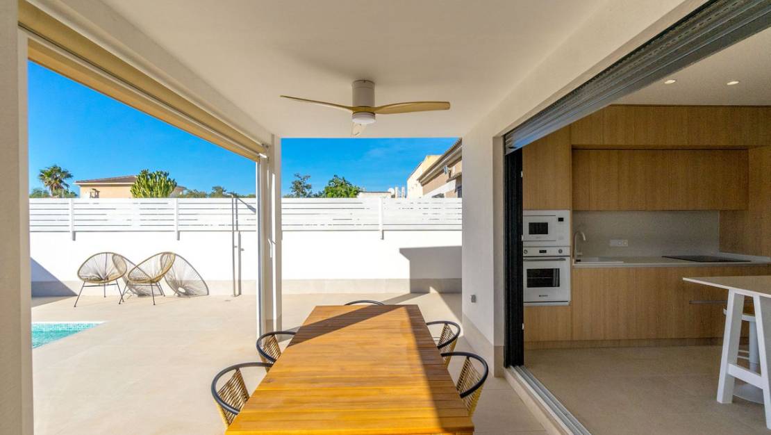 Sale - Villa - Torrevieja - Torrevieja Centro