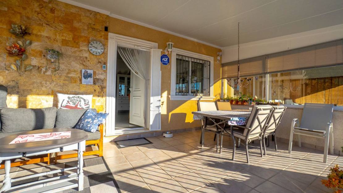 Sale - Villa - Torrevieja - Torrevieja Centro